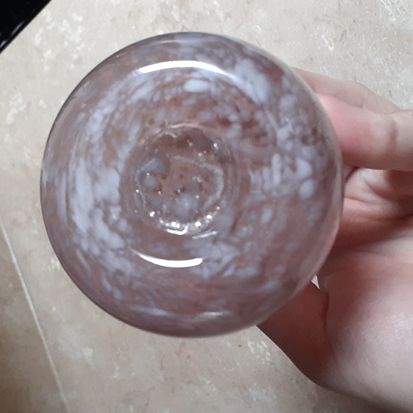 Small Purple & White Marbled Swung Glass Vase - Picture 5 of 8